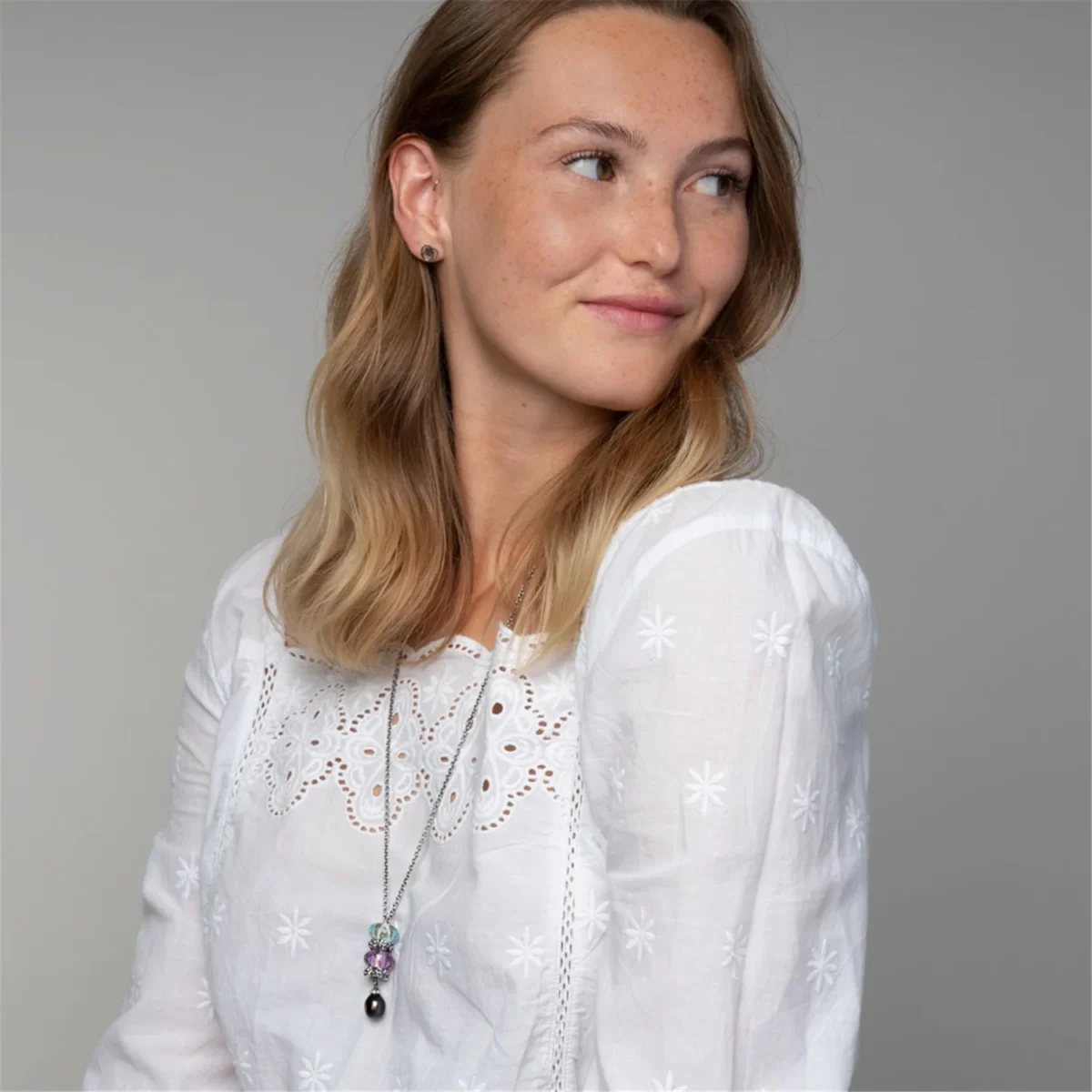Trollbeads - Collana Fantasia con Perla Pavone - immagine 2