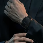 Qlocktwo - Orologio da polso W Black Steel - immagine 2
